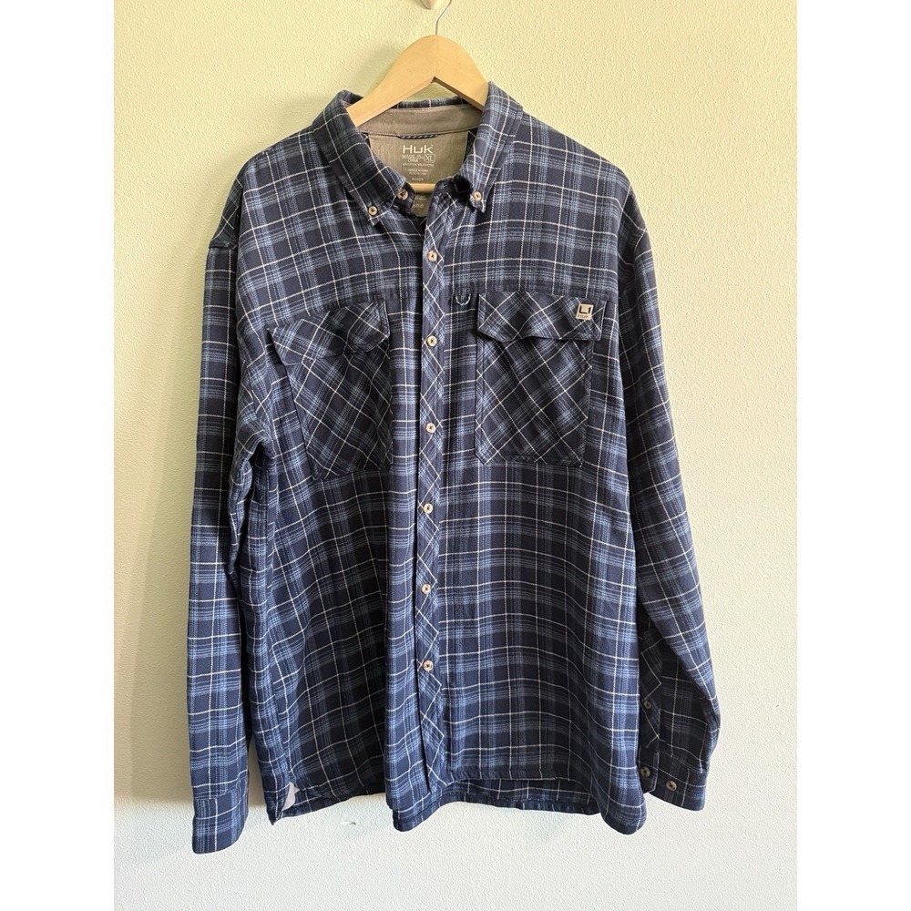 Huk Shirt Men's XL Blue Plaid Flannel Button Up Performance Fishing Camp Outdoor